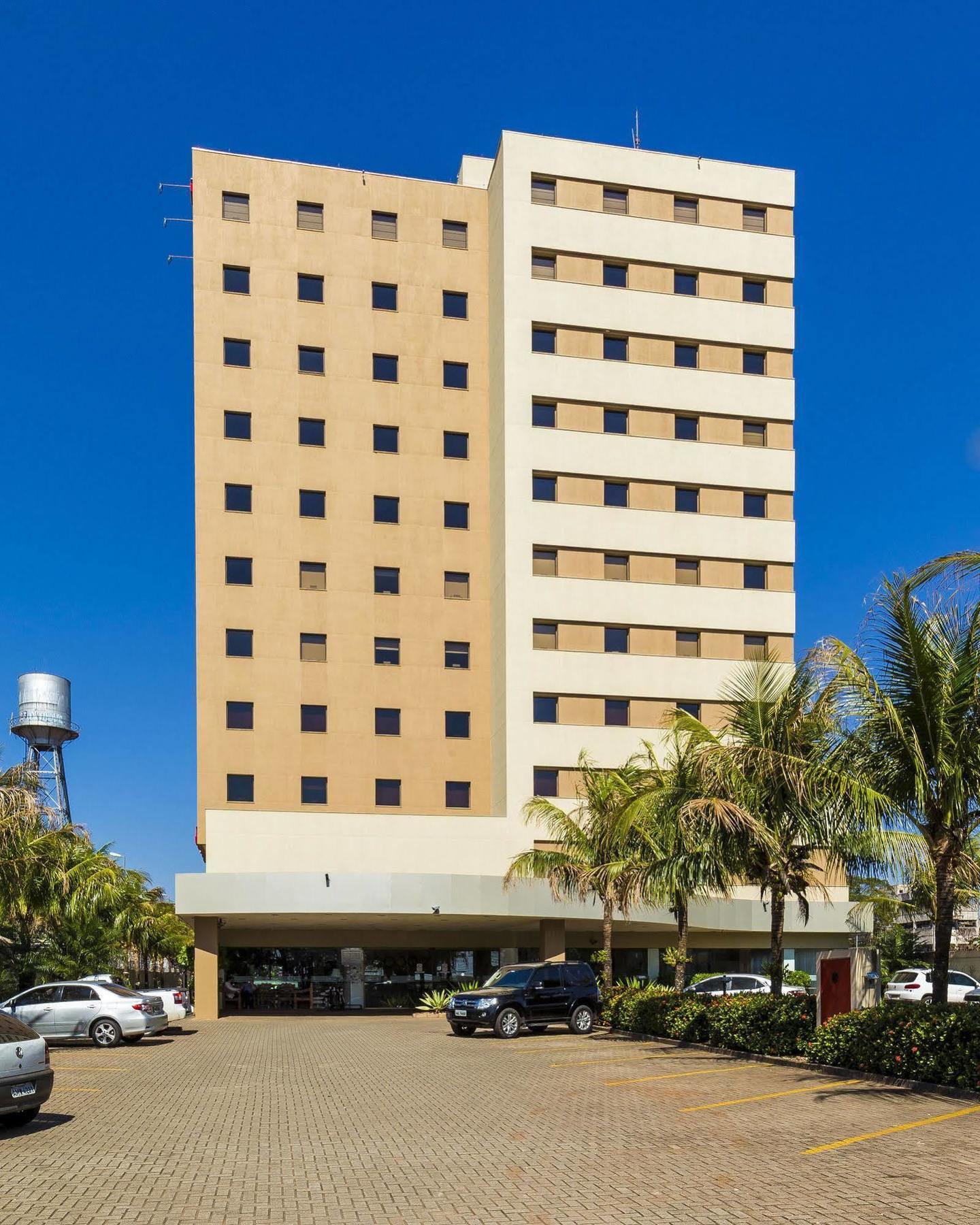 Hotel Thomasi Express مارينجا المظهر الخارجي الصورة