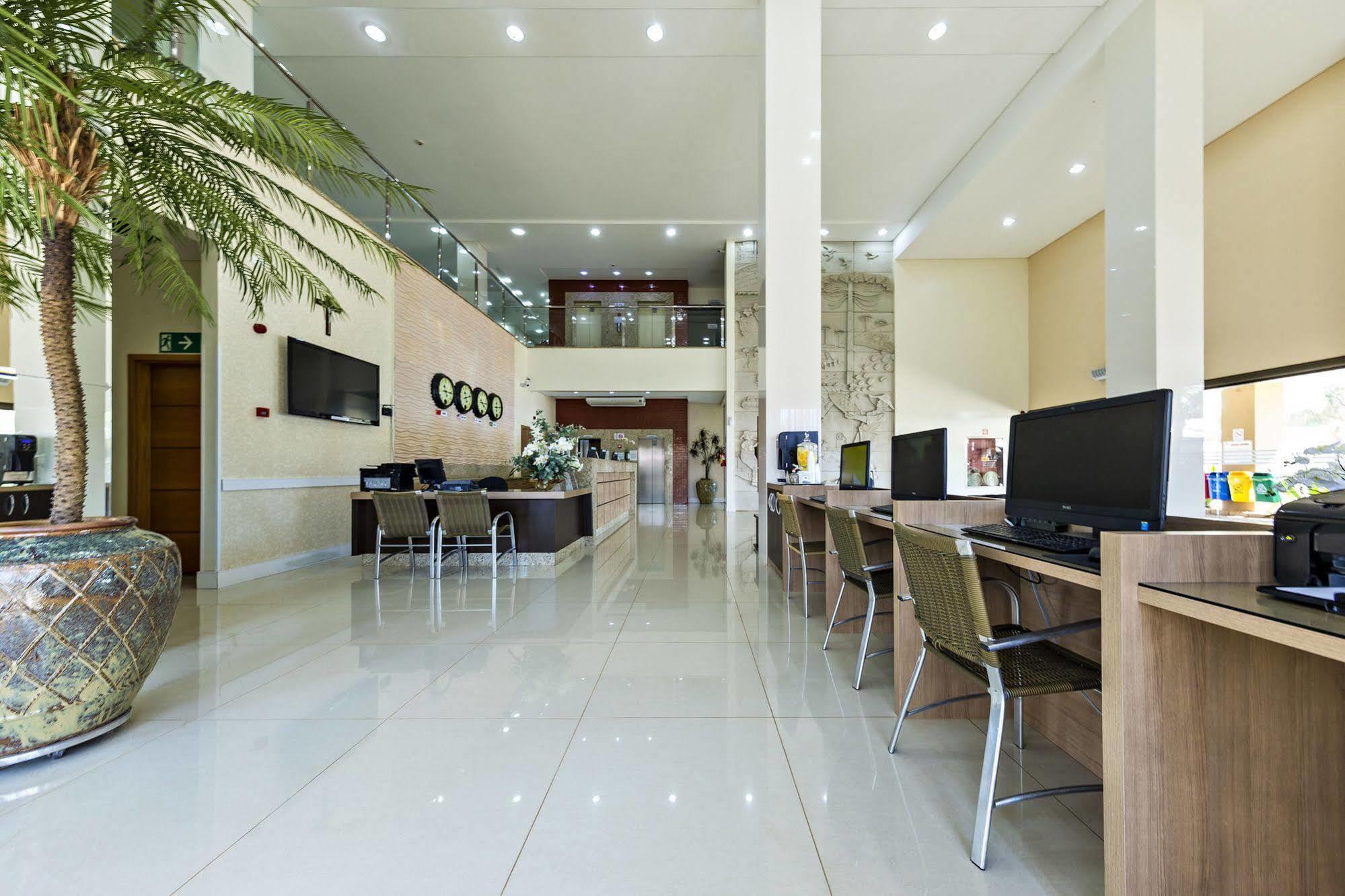 Hotel Thomasi Express مارينجا المظهر الخارجي الصورة