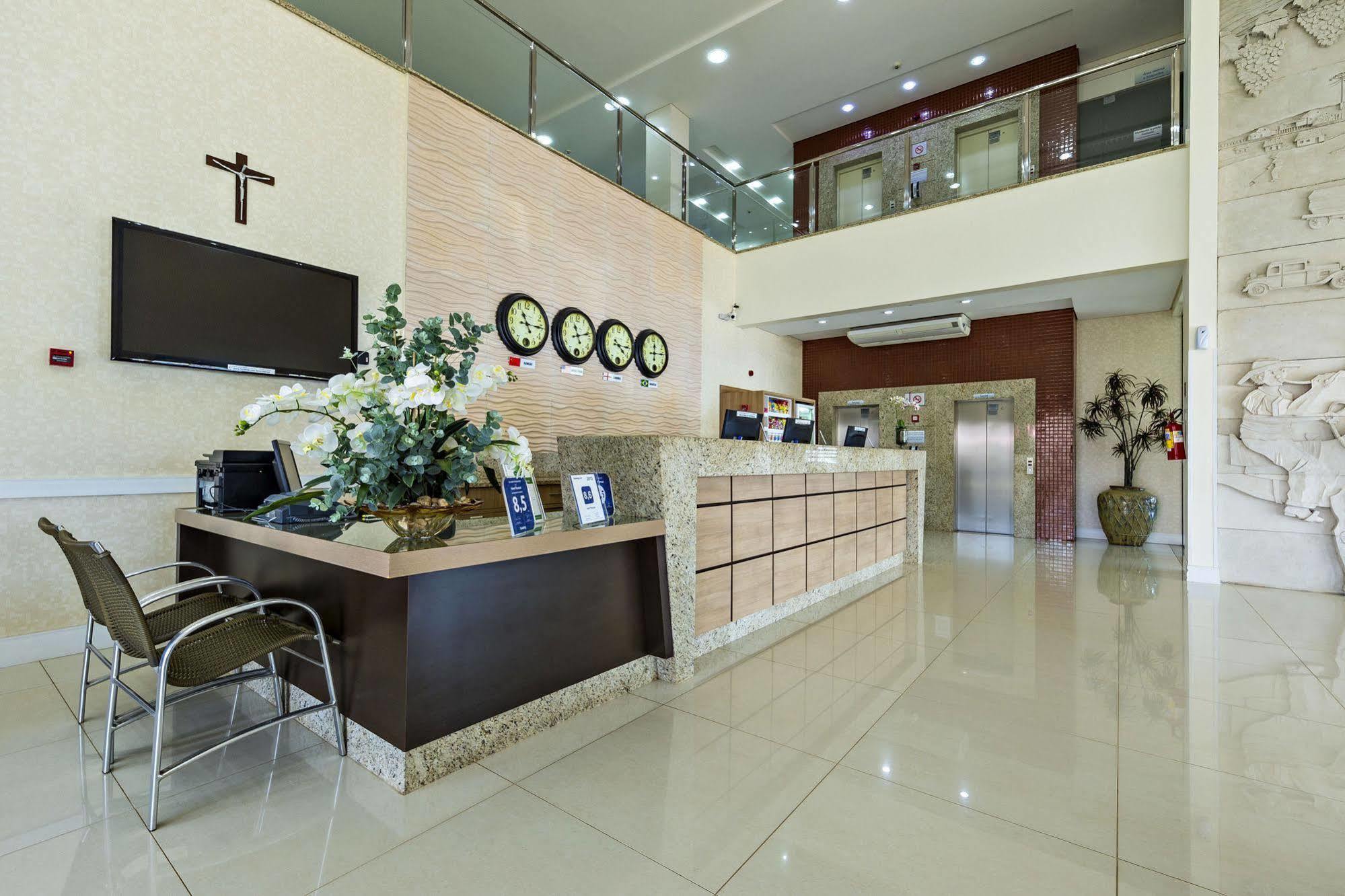 Hotel Thomasi Express مارينجا المظهر الخارجي الصورة