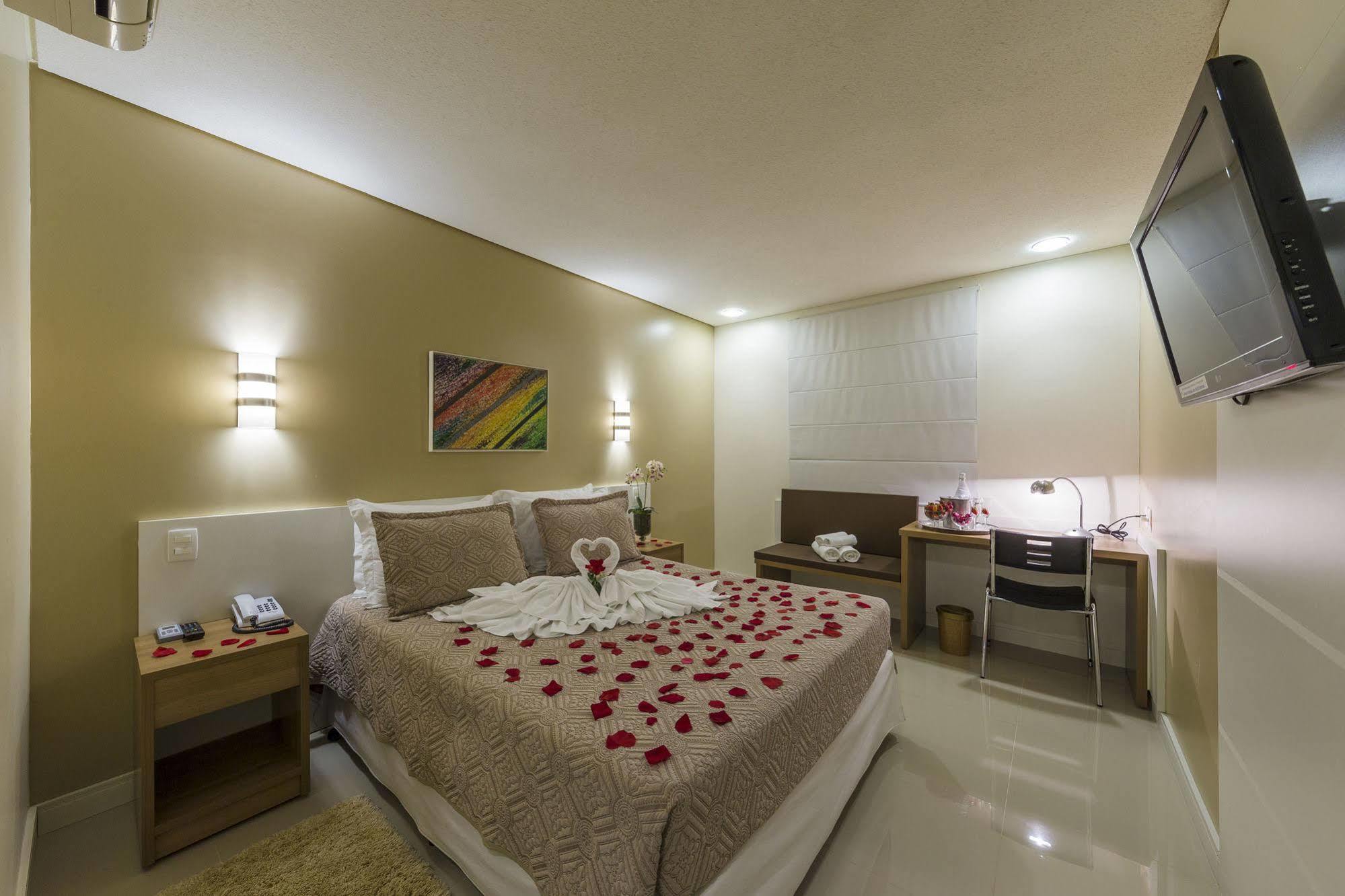 Hotel Thomasi Express مارينجا المظهر الخارجي الصورة