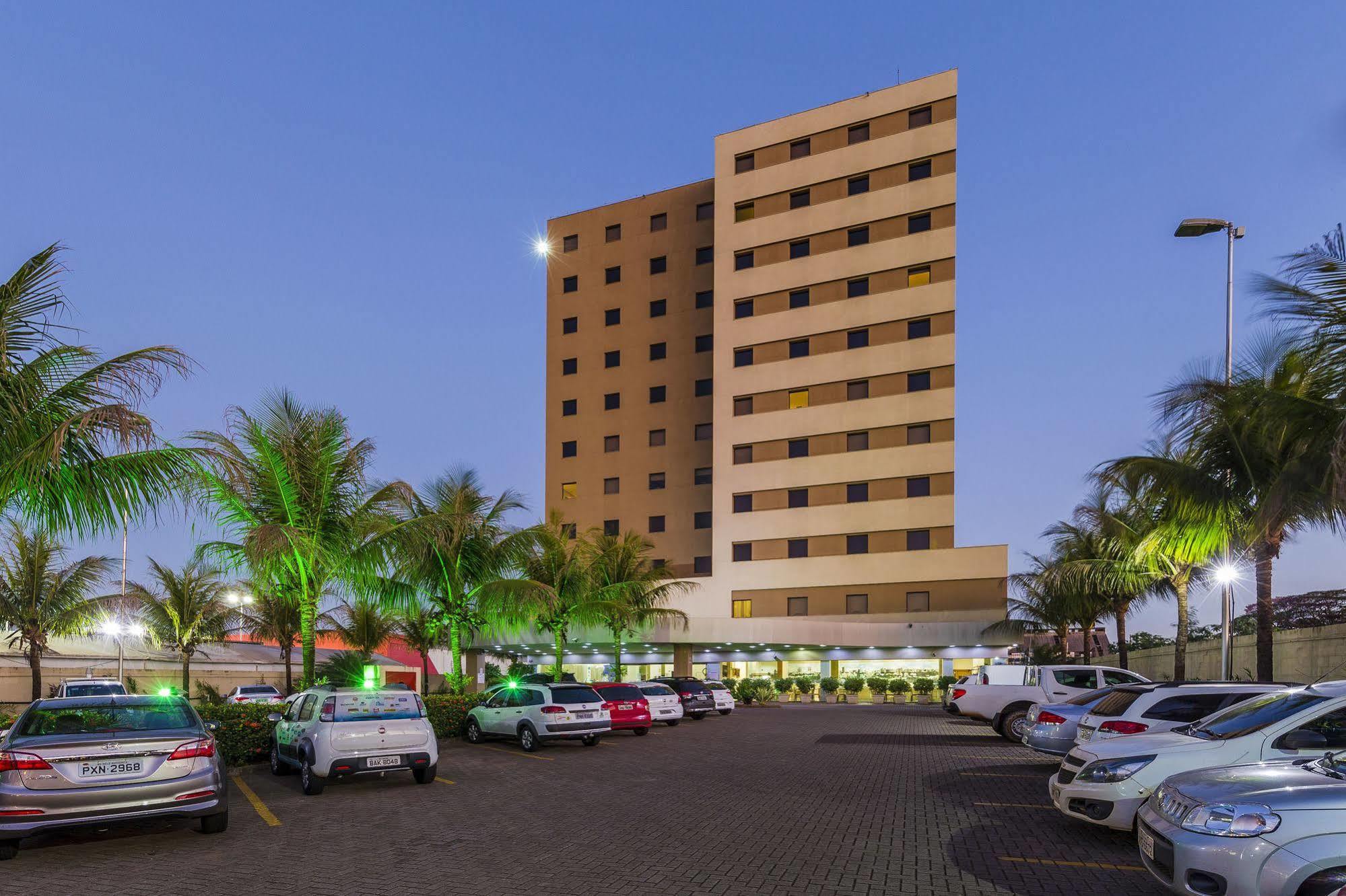 Hotel Thomasi Express مارينجا المظهر الخارجي الصورة